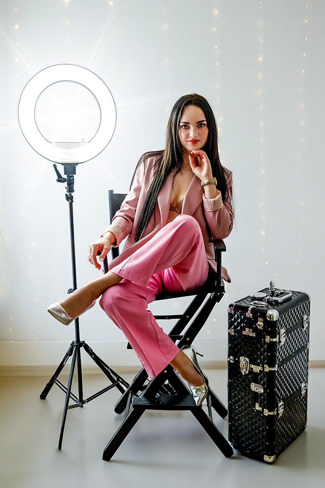 Portret biznesowy stomatologa w studio Kędzierzyn-Koźle